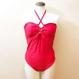 Red one piece bathingsuit